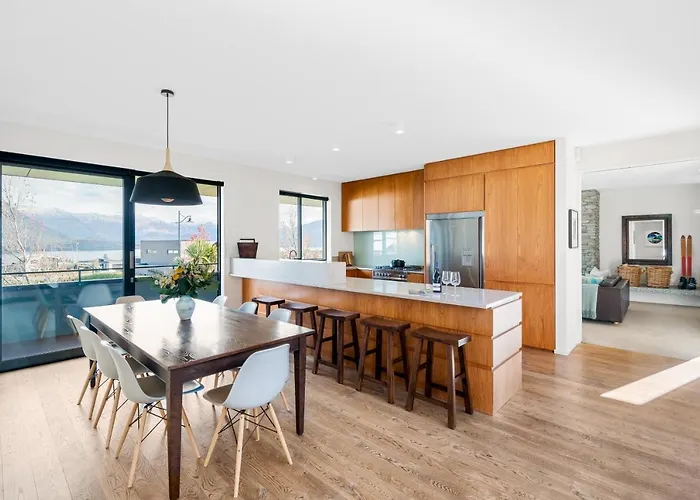 Cedar House By Sotheby's Luxury Homes Holiday home