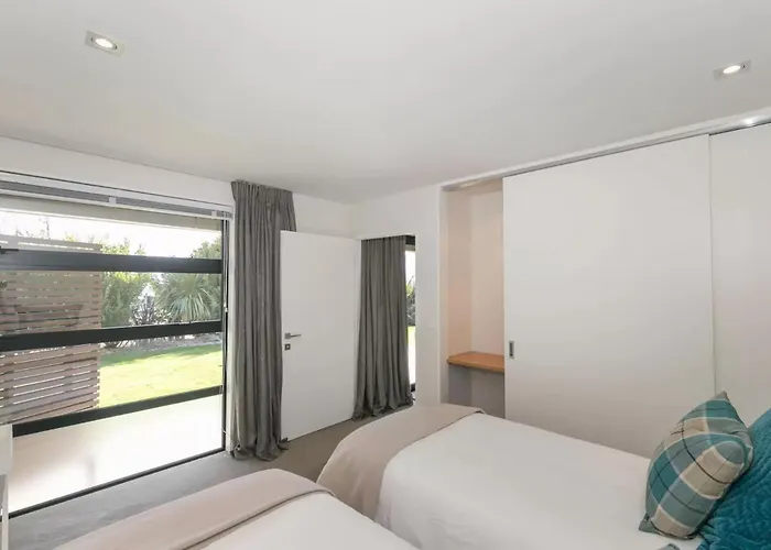Holiday home Cedar House By Sotheby's Luxury Homes